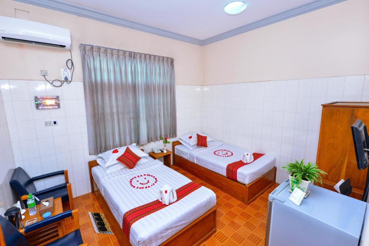 Hotel Smile Pyin Oo Lwin Luaran gambar